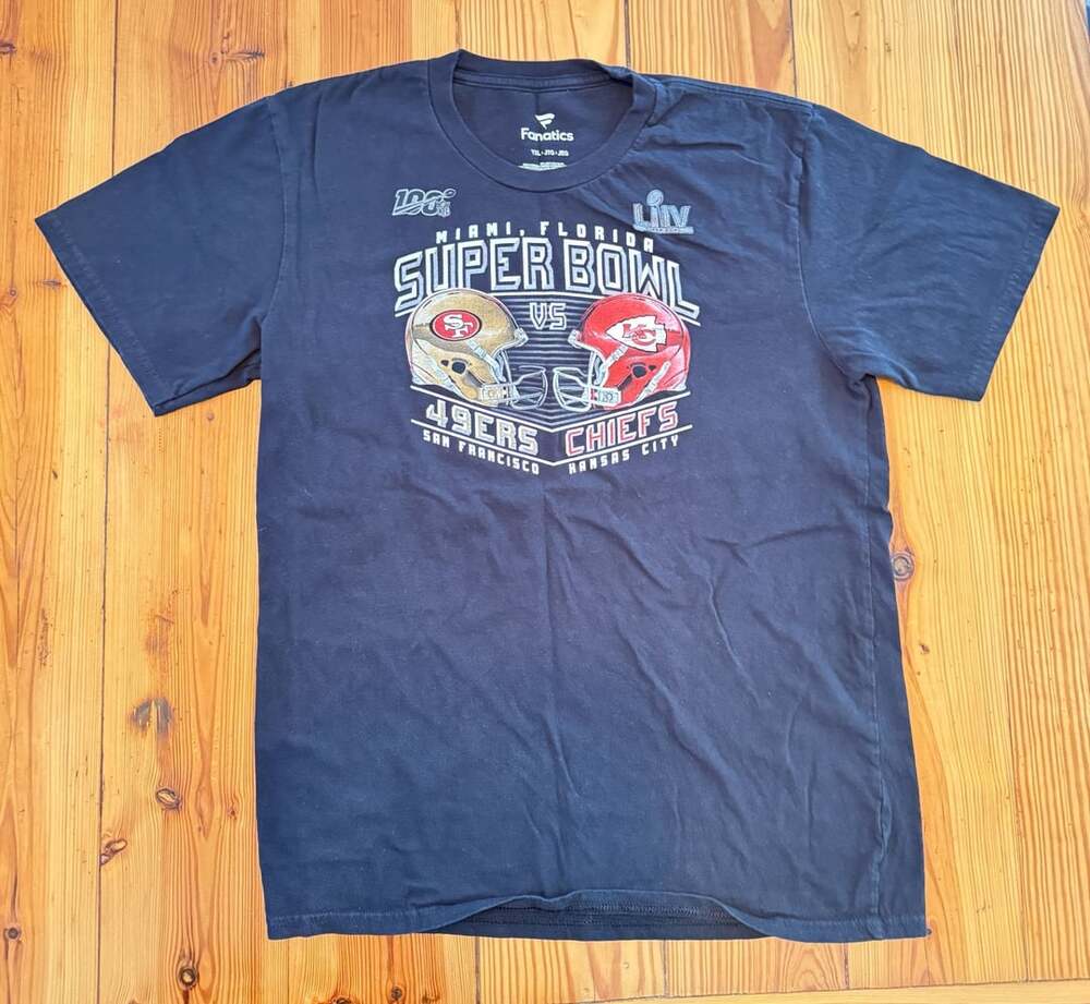Fanatics Super Bowl LIV Miami Florida 49ers vs Chiefs T-Shirt Youth XL